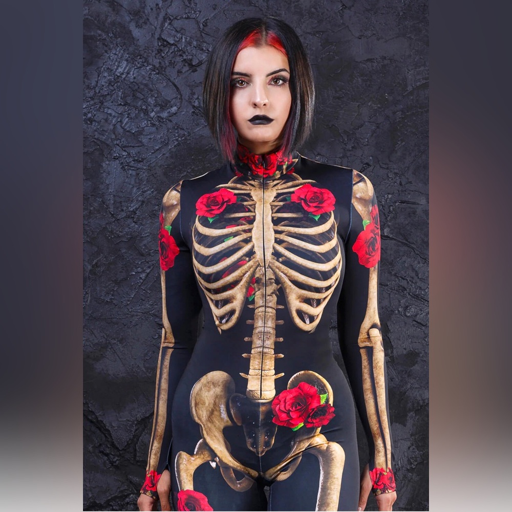 By Badinka, great for Halloween or Festival’s. Large